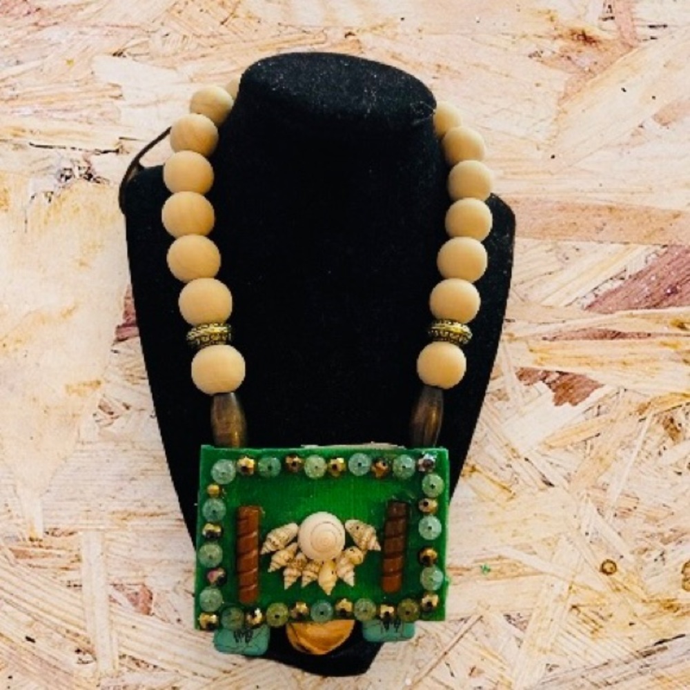 Handmade jewelry of Necklace for Women